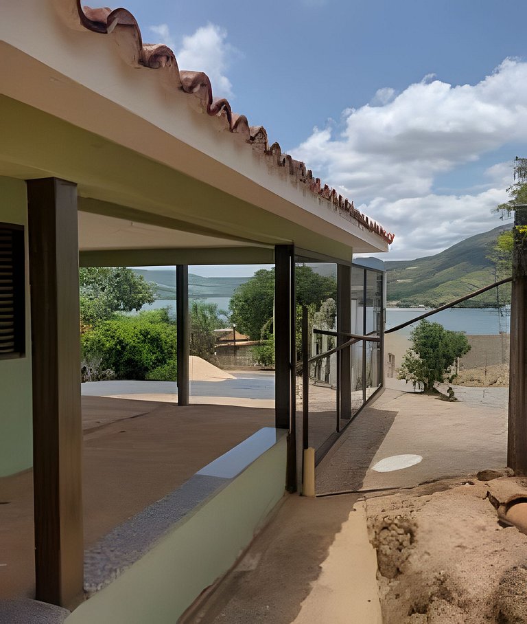 Vista do lago, 4 quartos, Piscina, Churrasqueira