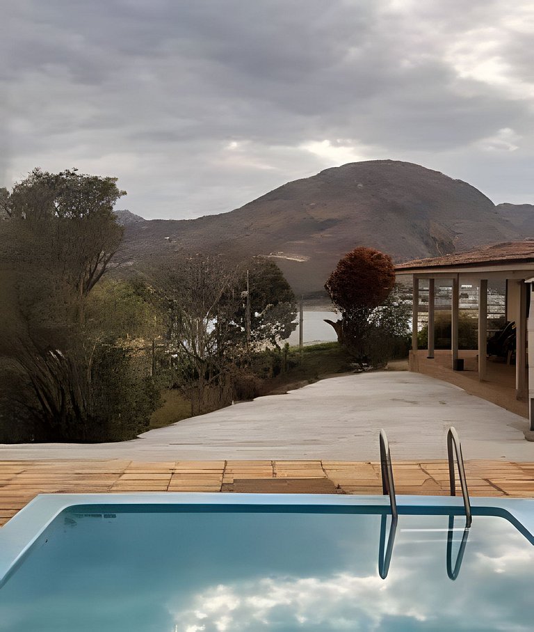 Vista do lago, 4 quartos, Piscina, Churrasqueira