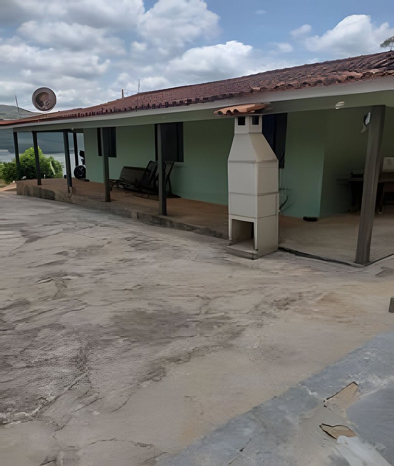 Vista do lago, 4 quartos, Piscina, Churrasqueira