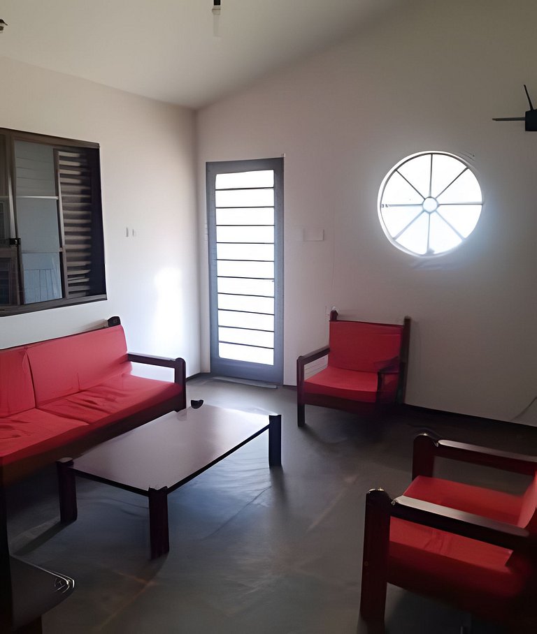 Vista do lago, 4 quartos, Piscina, Churrasqueira