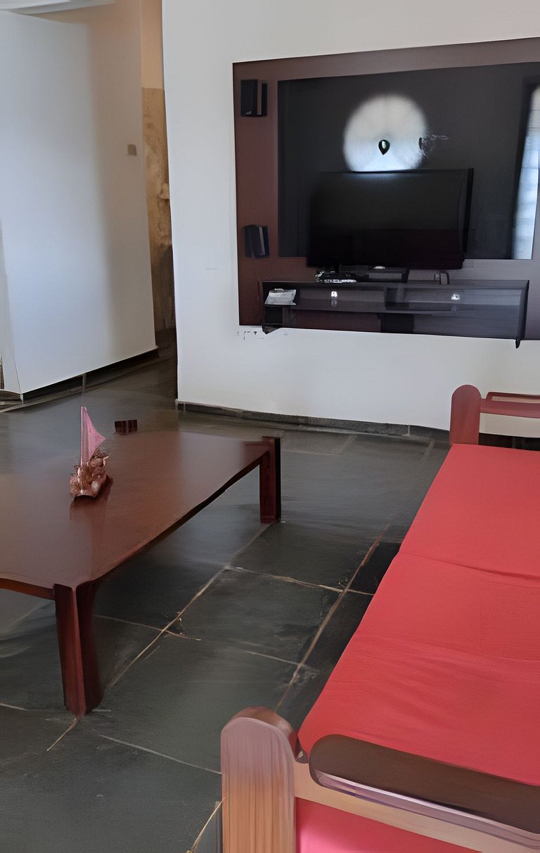 Vista do lago, 4 quartos, Piscina, Churrasqueira