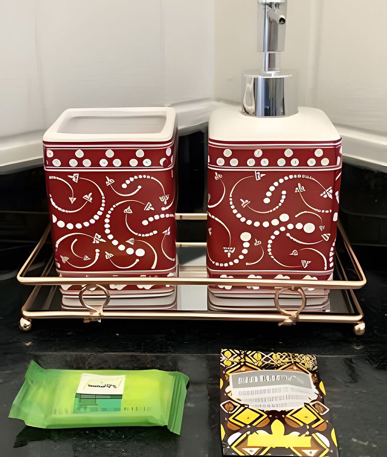 Apto para CASAL, varanda, garagem, piscina e sauna