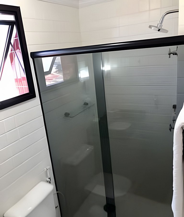 Apto para CASAL, varanda, garagem, piscina e sauna