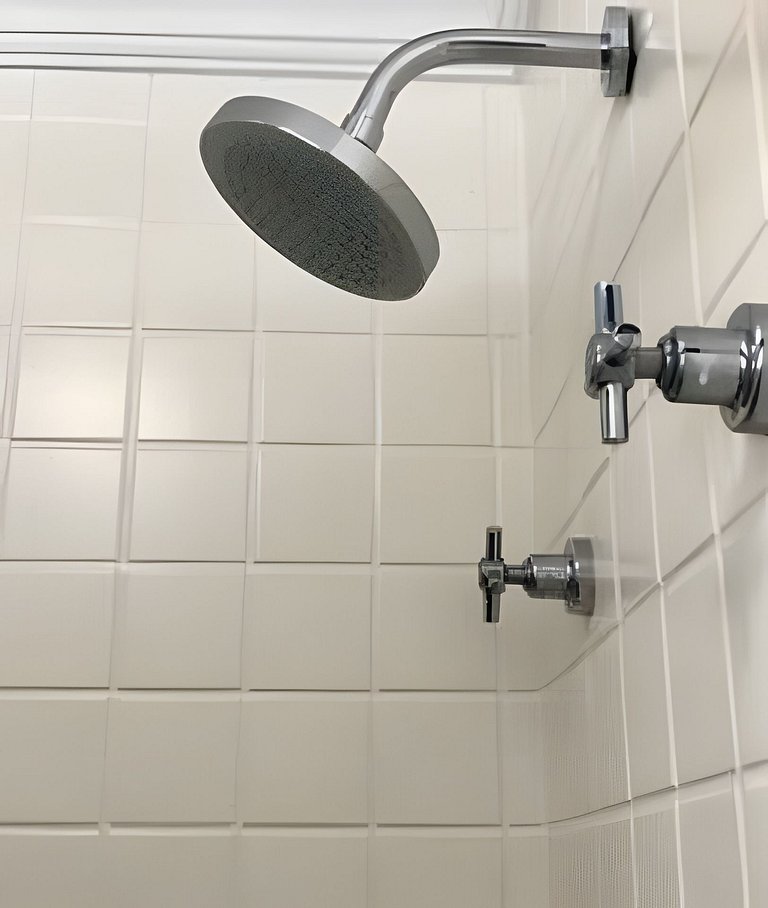 Apto para CASAL, varanda, garagem, piscina e sauna