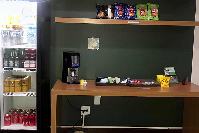 Apto para CASAL, varanda, garagem, piscina e sauna