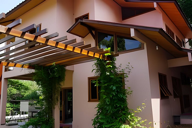 Alter, 3 dorms, paz e natureza a 100m da praia