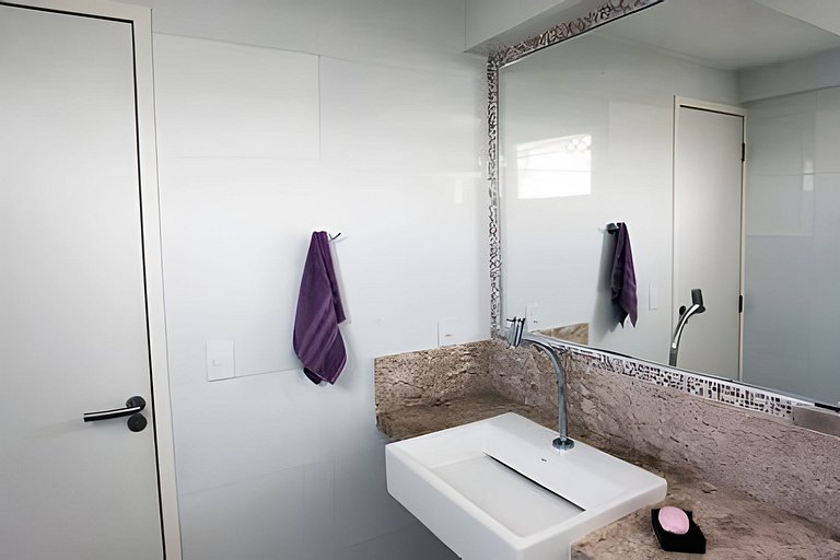 João Pessoa: a dois passos do paraíso -2 suítes com A/C, vis