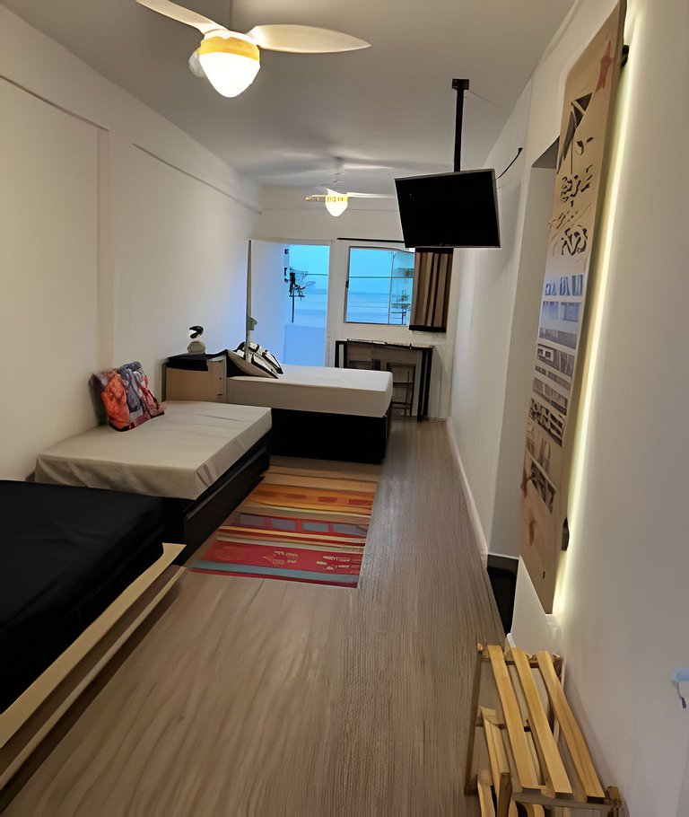 Pé na areia , vista mar , Wi-Fi e varanda !