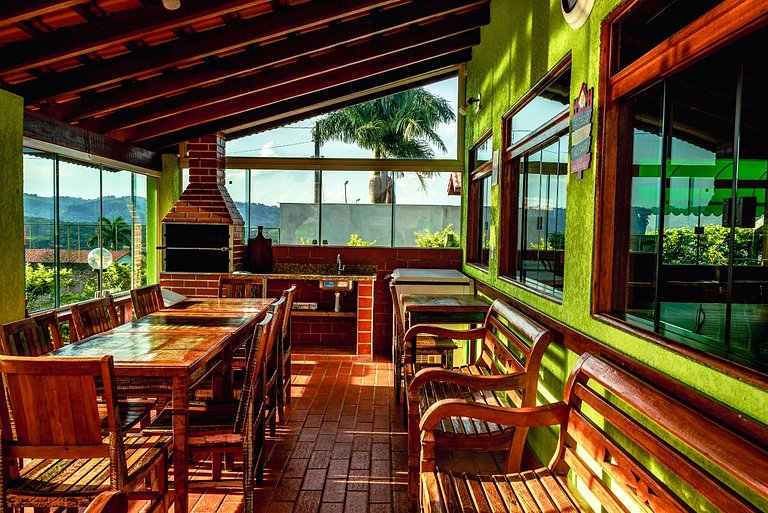 Chácara com VISTA para as Montanhas ; PET FRIENDLY