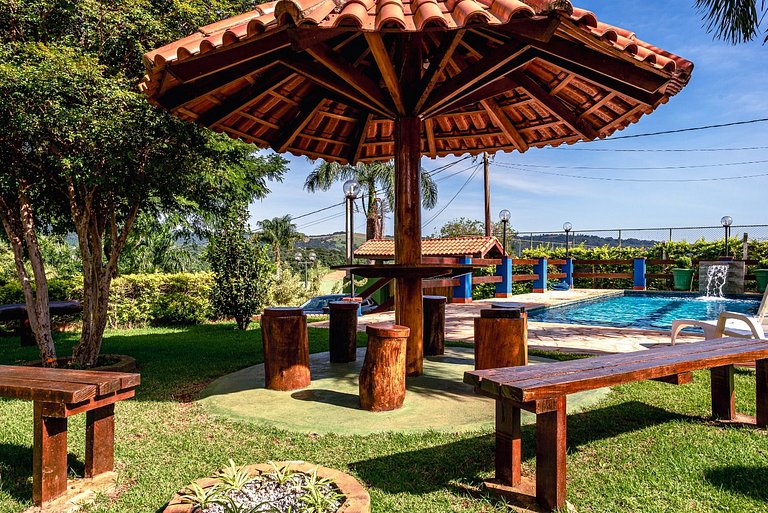 Chácara com VISTA para as Montanhas ; PET FRIENDLY