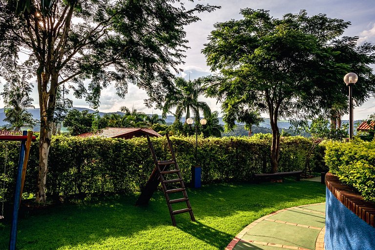 Chácara com VISTA para as Montanhas ; PET FRIENDLY