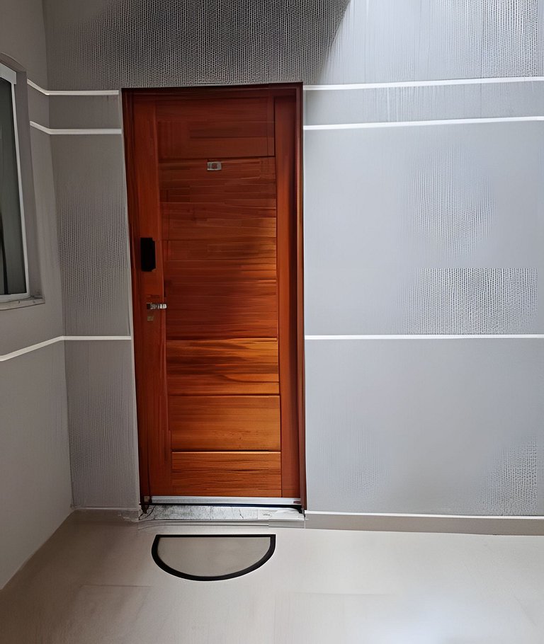 Apto 6 a 800m do Metrô Tucuruvi; 2 quartos; térreo