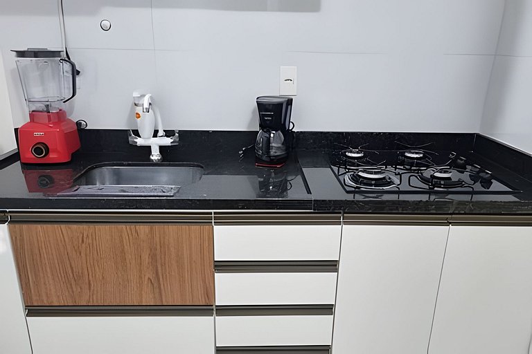 Apto 6 a 800m do Metrô Tucuruvi; 2 quartos; térreo