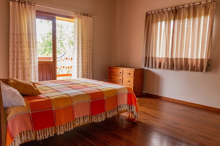 Alter do Chão - 3 dormitórios com A/C a dois passos do paraí